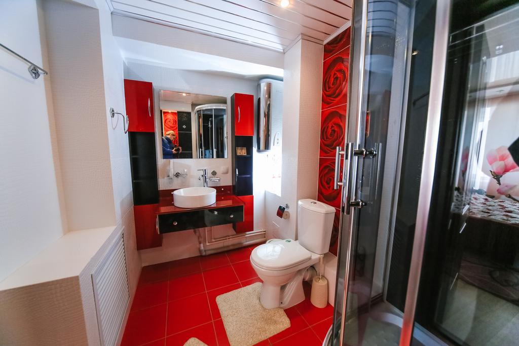 Sary Arka Hotell Pavlodar Exteriör bild