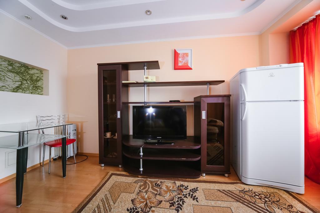 Sary Arka Hotell Pavlodar Exteriör bild