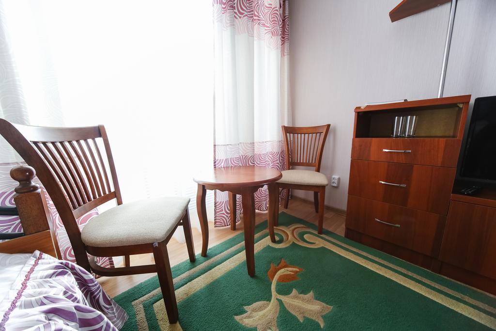 Sary Arka Hotell Pavlodar Exteriör bild
