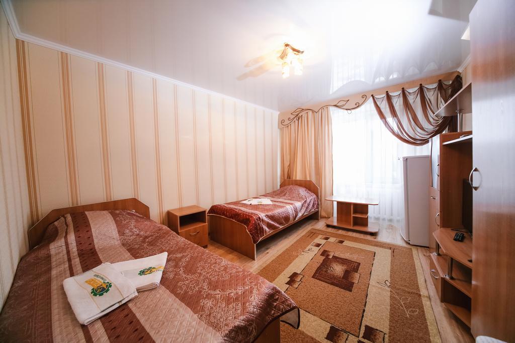 Sary Arka Hotell Pavlodar Exteriör bild