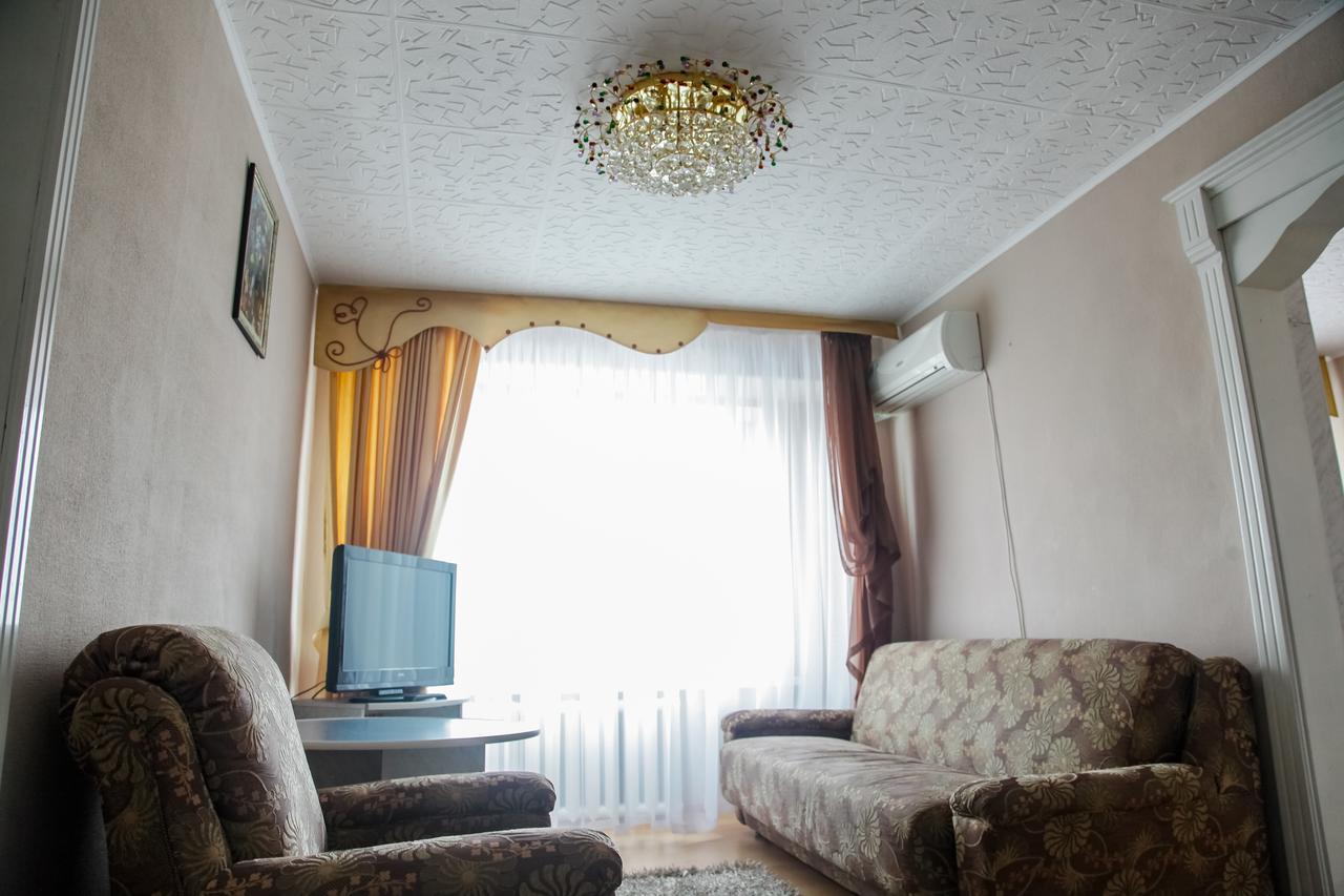 Sary Arka Hotell Pavlodar Exteriör bild
